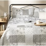 Vanille grey and greige printed quilt set